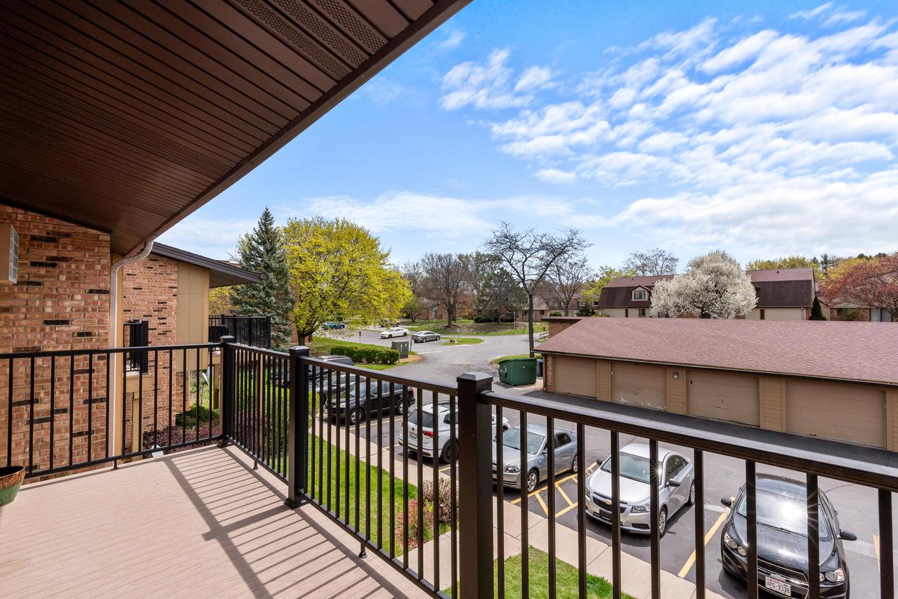 8727 N 72nd St #4, Milwaukee, WI 53223