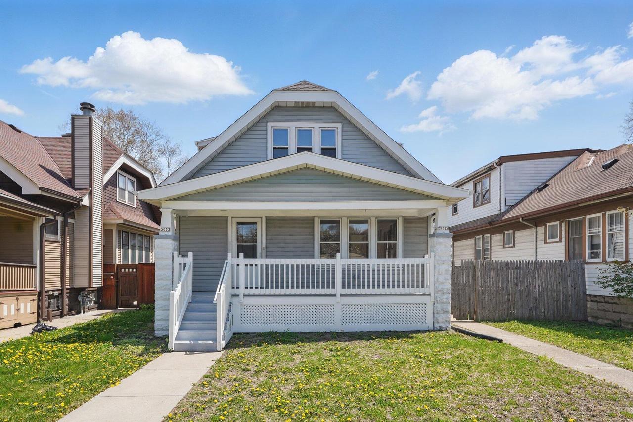 2952 N 51st St, Milwaukee, WI 53210