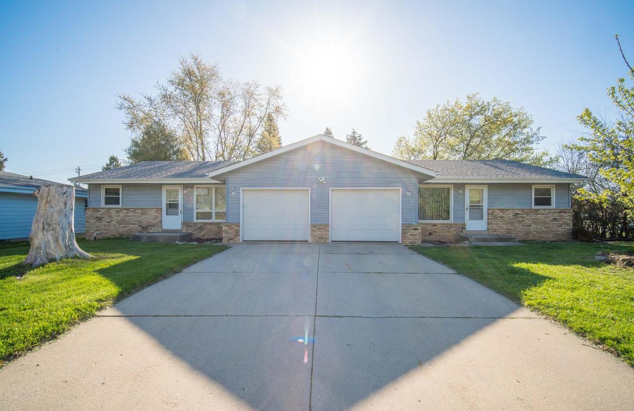 1229 S 5th Ave #1231, West Bend, WI 53095