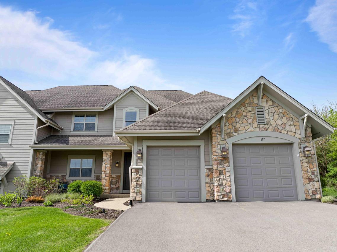 617 Eagleton Dr, Geneva, WI 53147