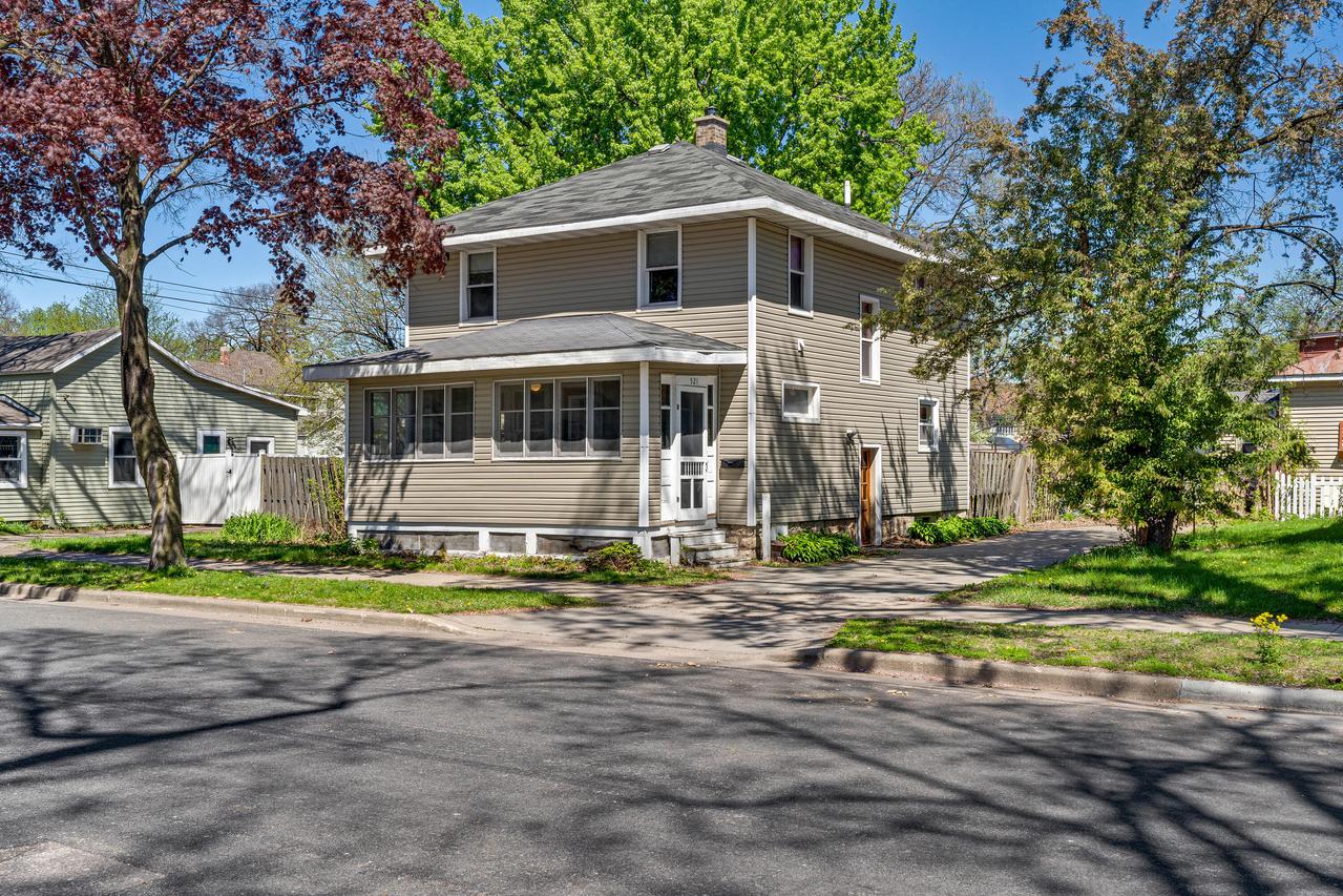 521 Winnebago St, La Crosse, WI 54601
