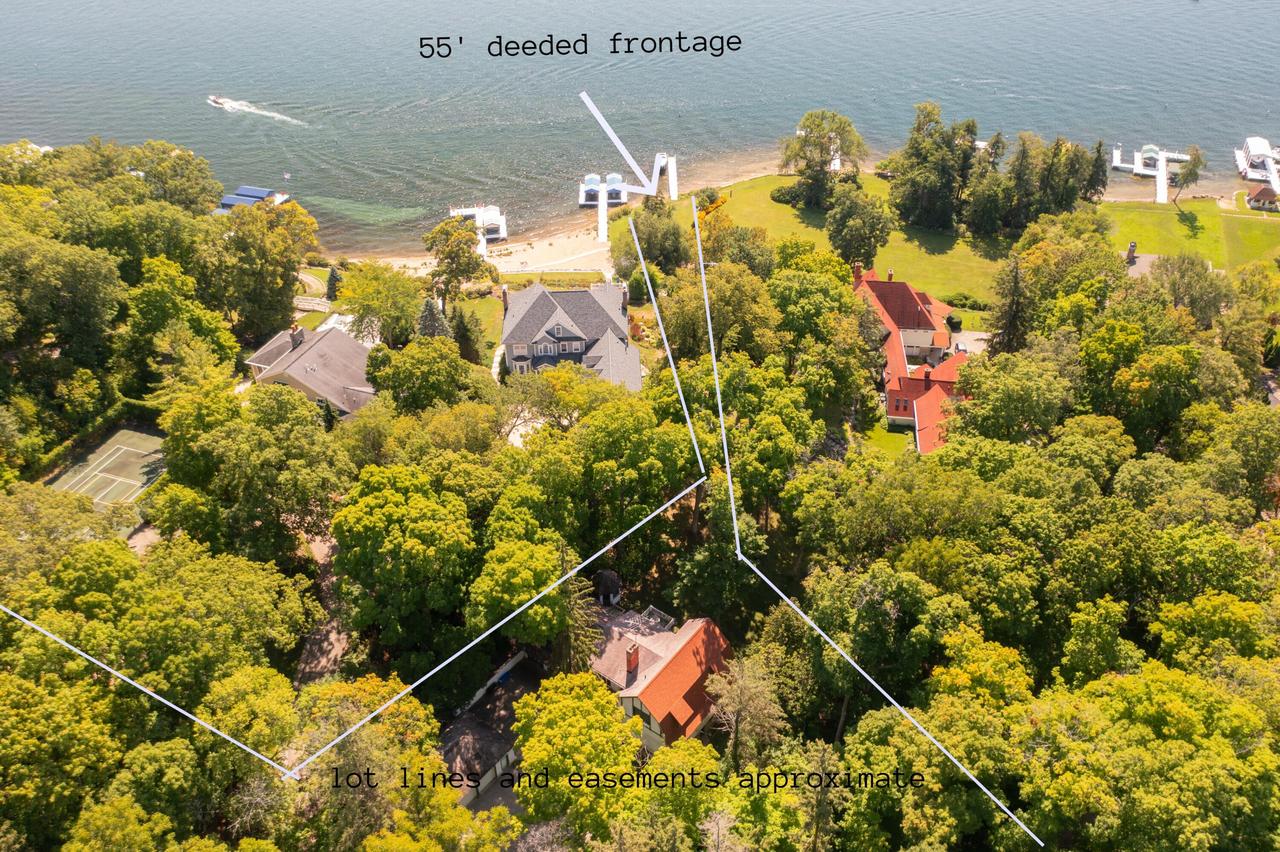 N2218 Bonnie Brae Ln, Linn, WI 53147