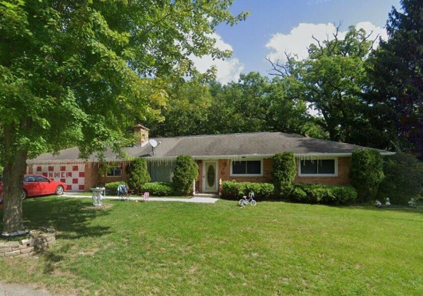 1199 Rolling Ln, Lake Geneva, WI 53147