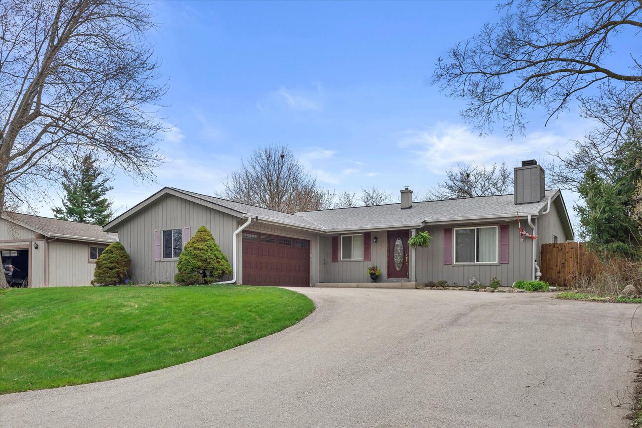 5015 Campfire Ln, Mount Pleasant, WI 53406