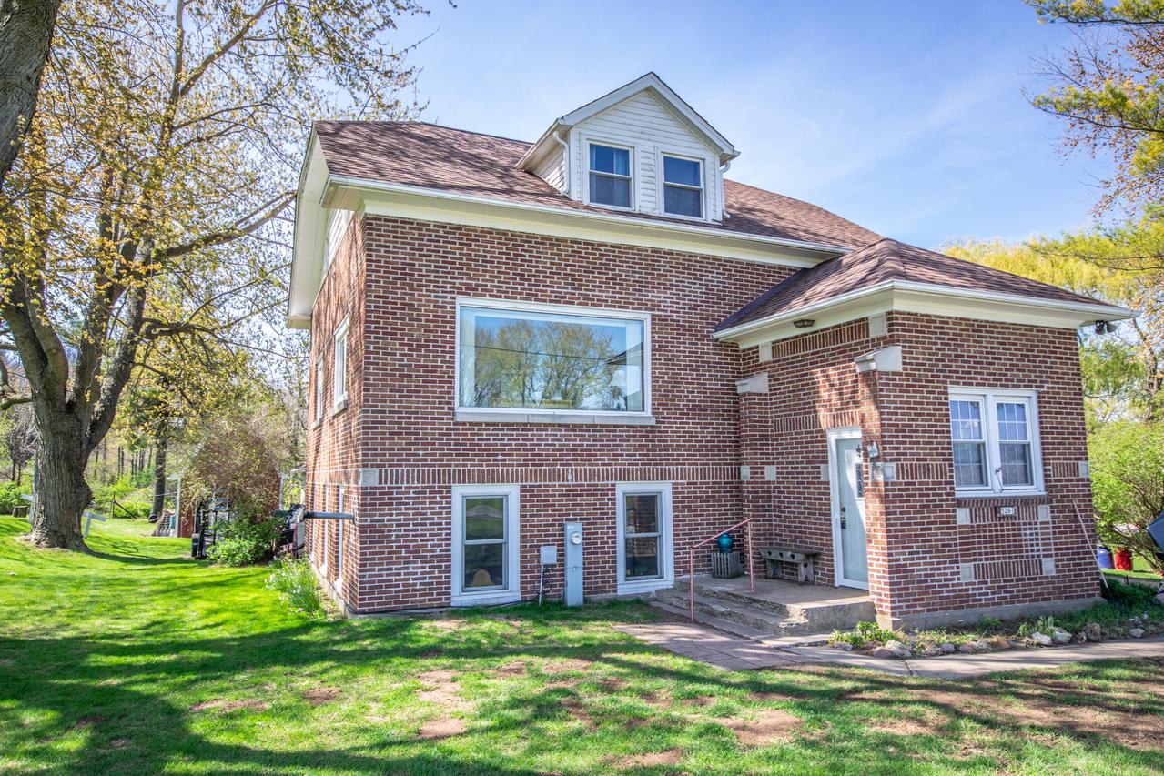 5291 Deer Rd, Addison, WI 53027