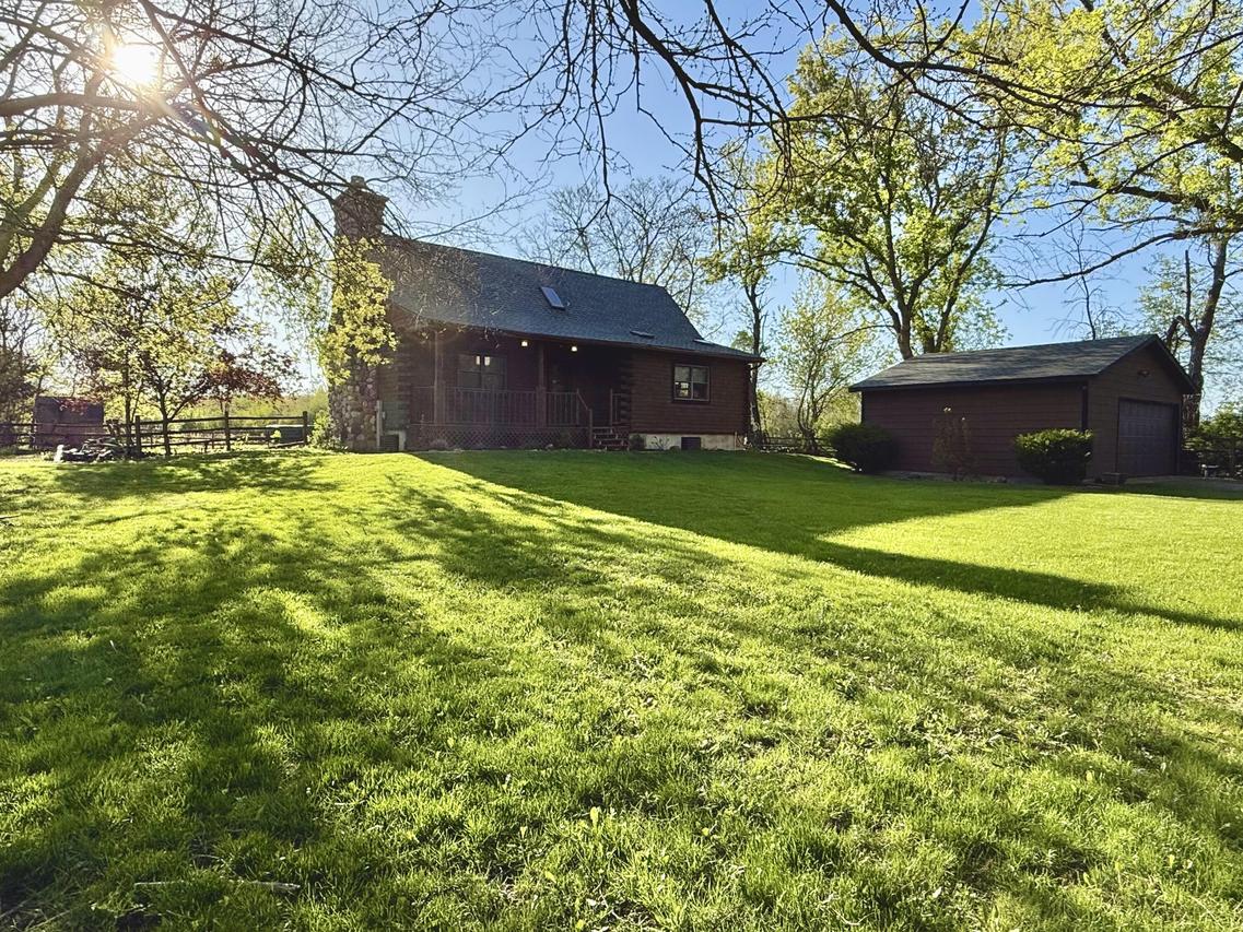 10330 286th Ave, Salem Lakes, WI 53179