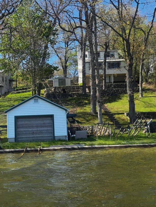 W2215 Country Club, East Troy, WI 53120