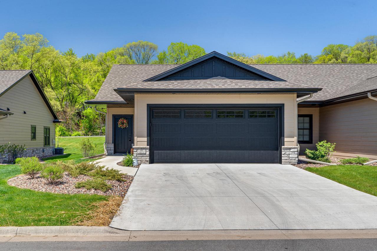 2701 Beyer Rd #3, Holmen, WI 54636