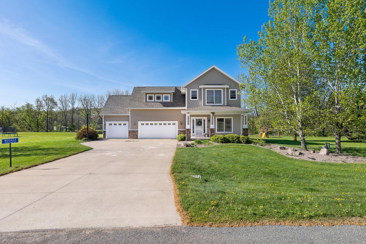 W20433 Beaver Creek, Gale, WI 54630