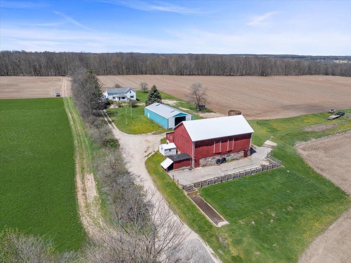 N2025 Libby Ln, Sherman, WI 53001