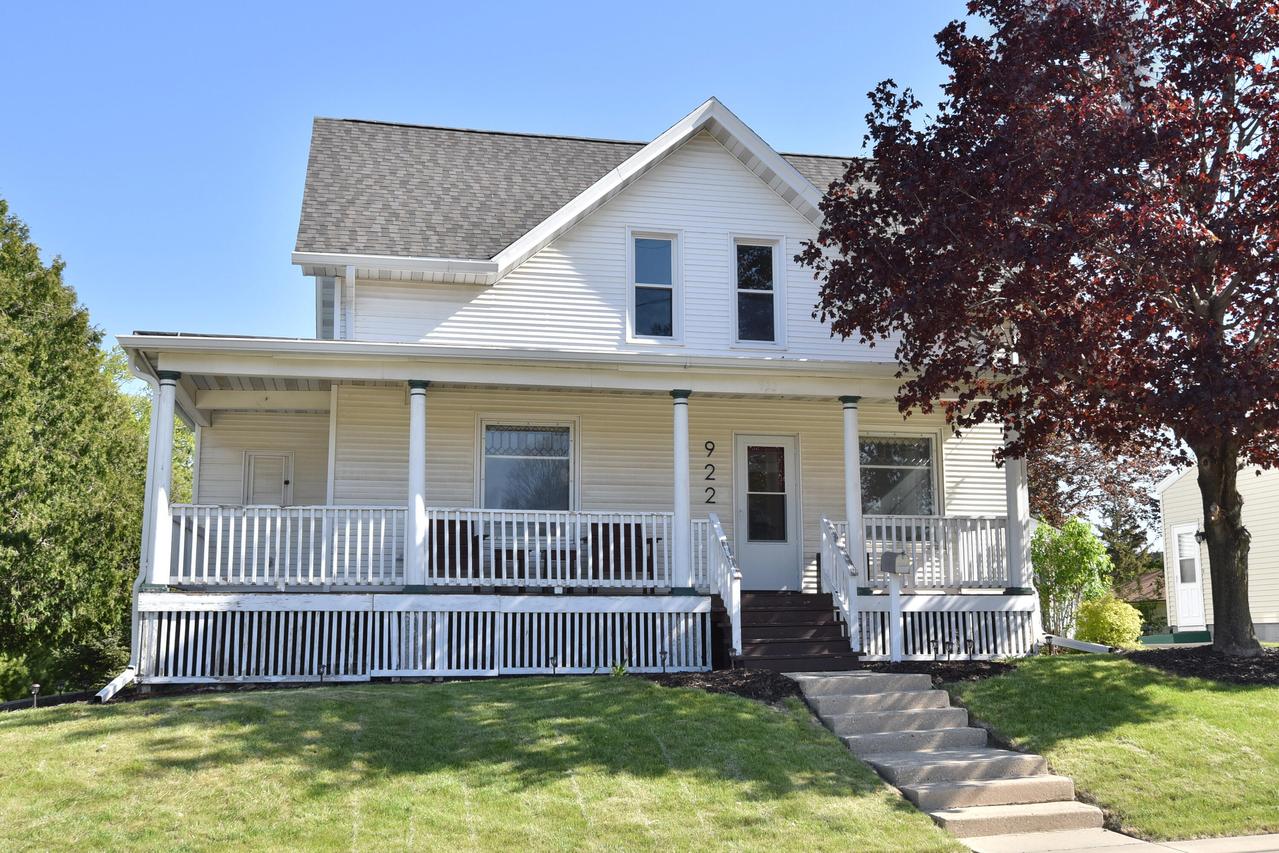 922 Horicon St, Mayville, WI 53050