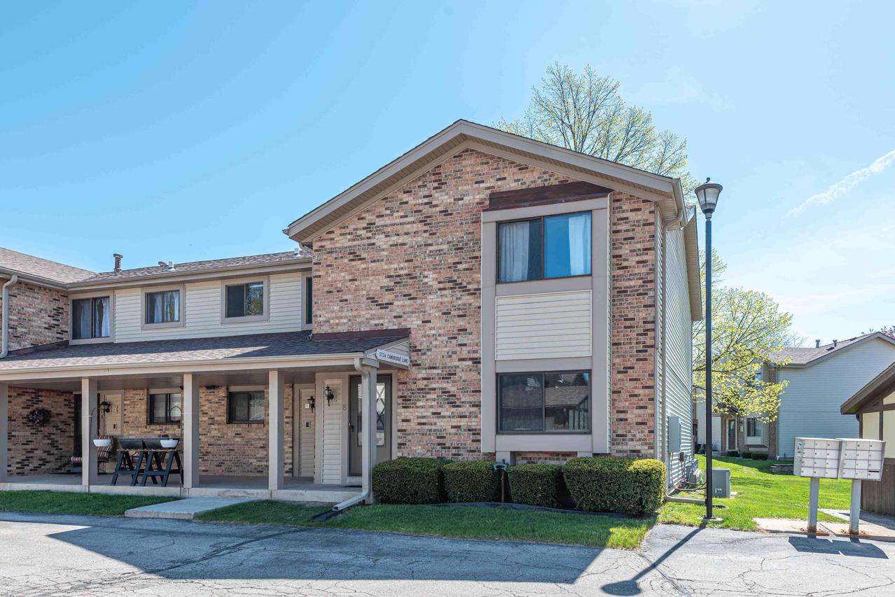 5734 Cambridge Ln #8, Mount Pleasant, WI 53406