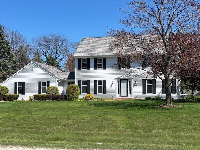 3525 Long Furrow Rd, Caledonia, WI 53126