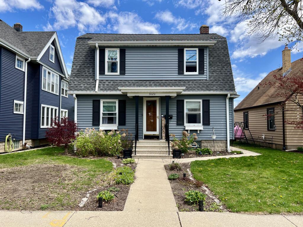 3020 S 48th St, Milwaukee, WI 53219