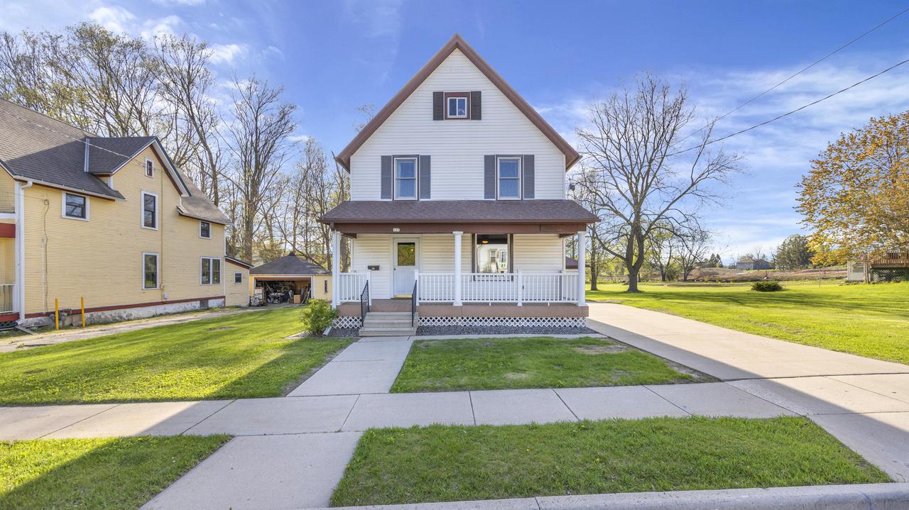 127 N Elm St, Campbellsport, WI 53010