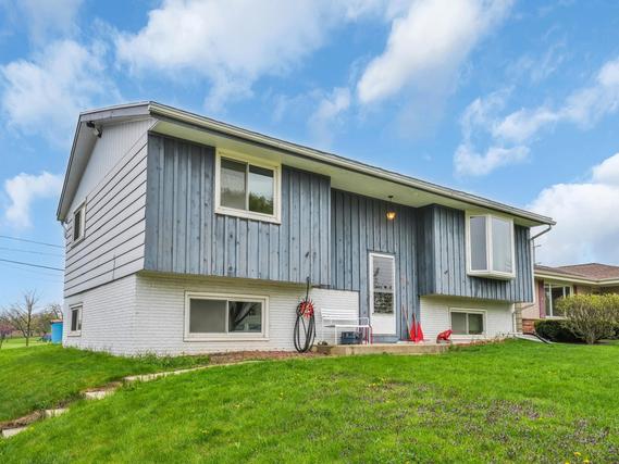 New Homes For Sale This Week That Attend Goodland Elementary School: May 9th to May 15th