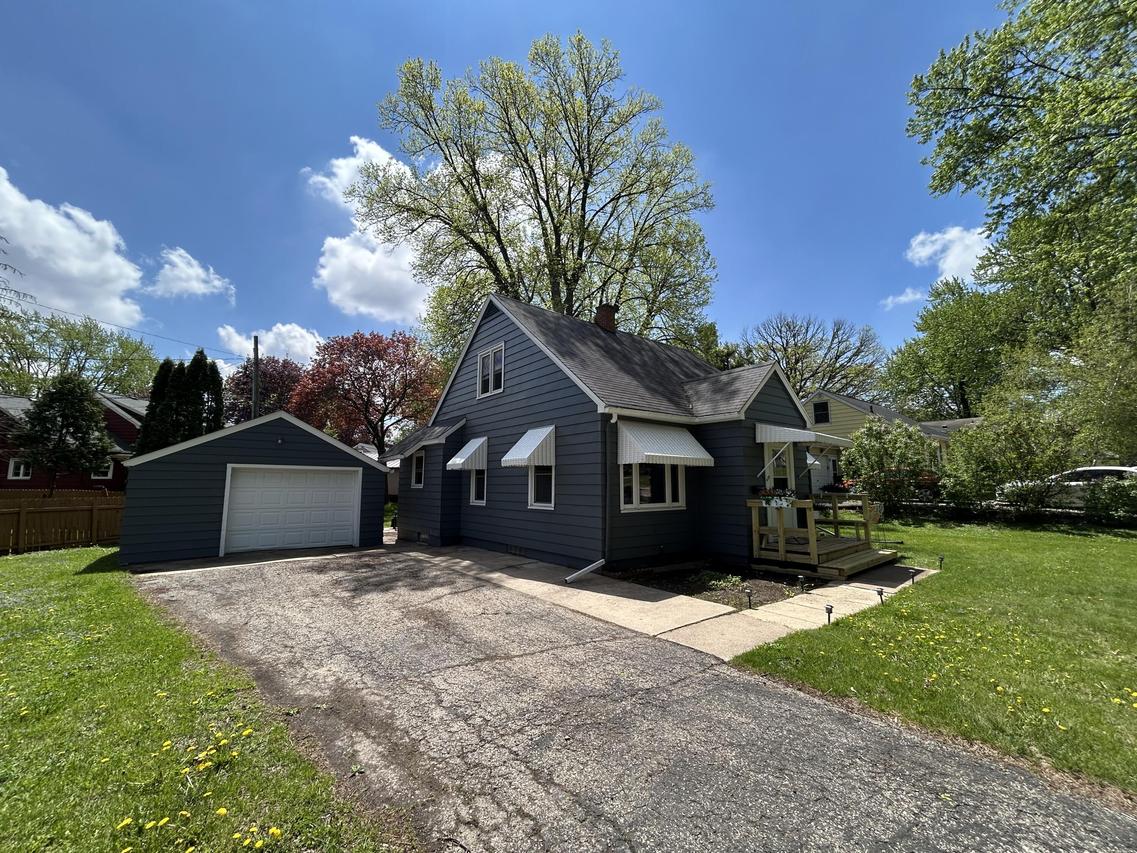 479 W Griswold St, Ripon, WI 54971