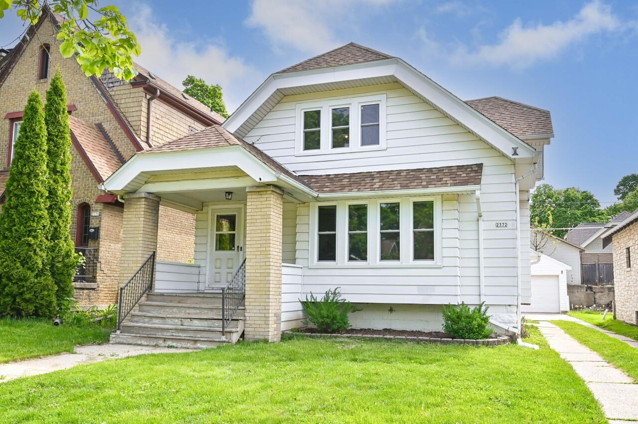 2372 N 63rd St #2374, Wauwatosa, WI 53213