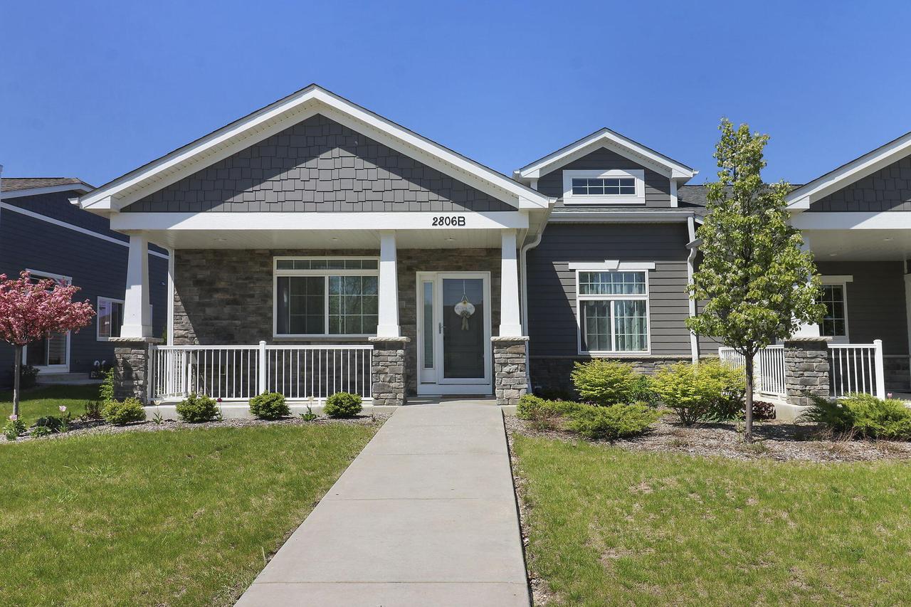 2806 21st St #B, Kenosha, WI 53140