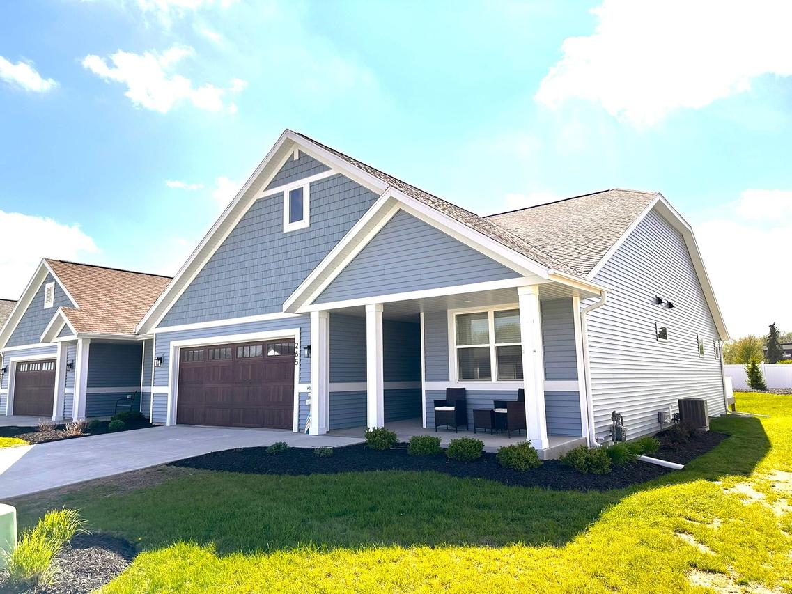 265 Victory Ln, Elkhart Lake, WI 53020