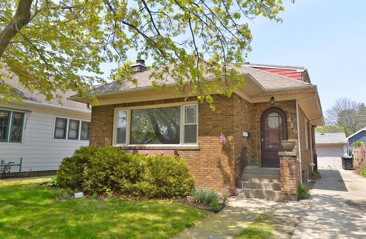 416 Augusta St, Racine, WI 53402