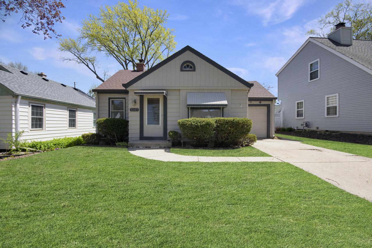 3040 S 53rd St, Milwaukee, WI 53219