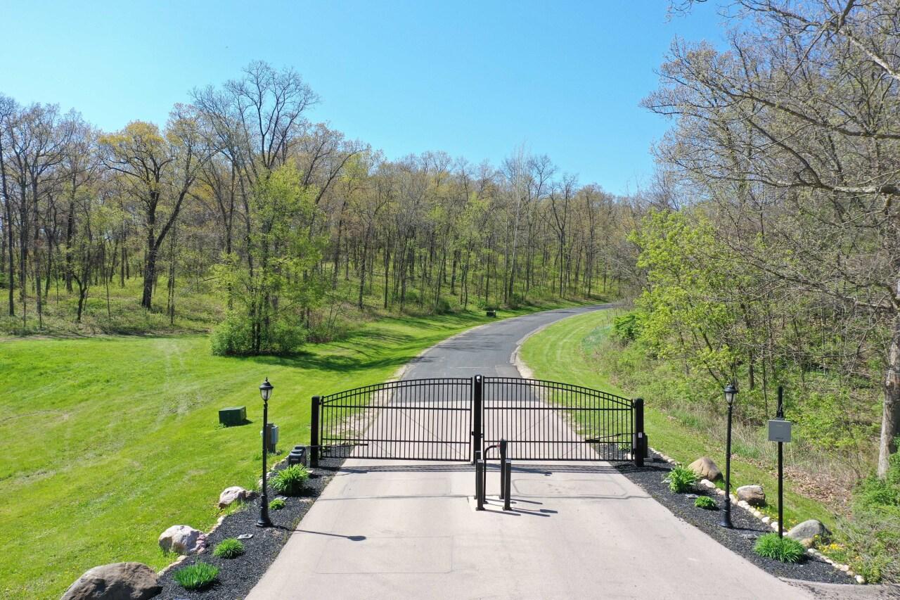 Lt6 Kenny Ln, Darien, WI 53115
