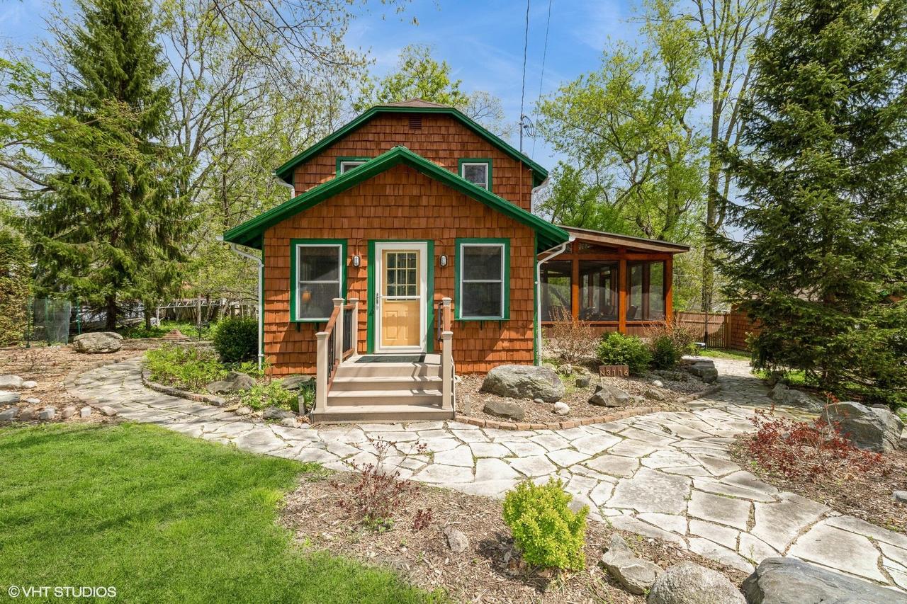 N3116 Tamarack Rd, Geneva, WI 53147