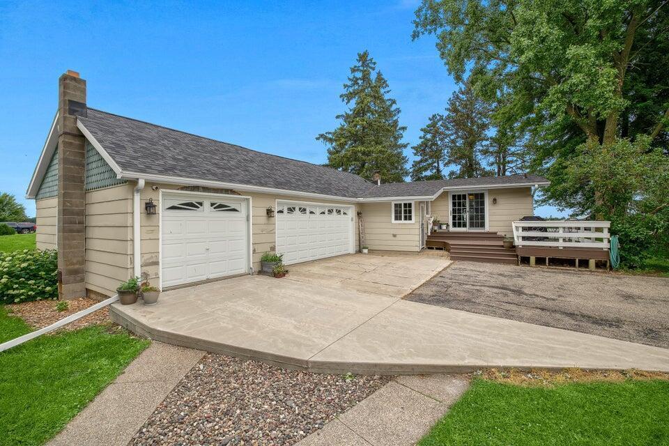 W3809 Us Highway 14/61 -, Greenfield, WI 54601