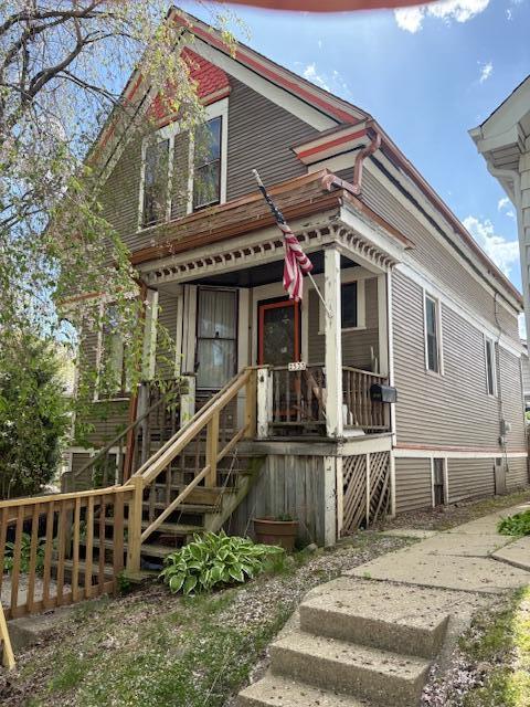 2533 S Burrell St, Milwaukee, WI 53207