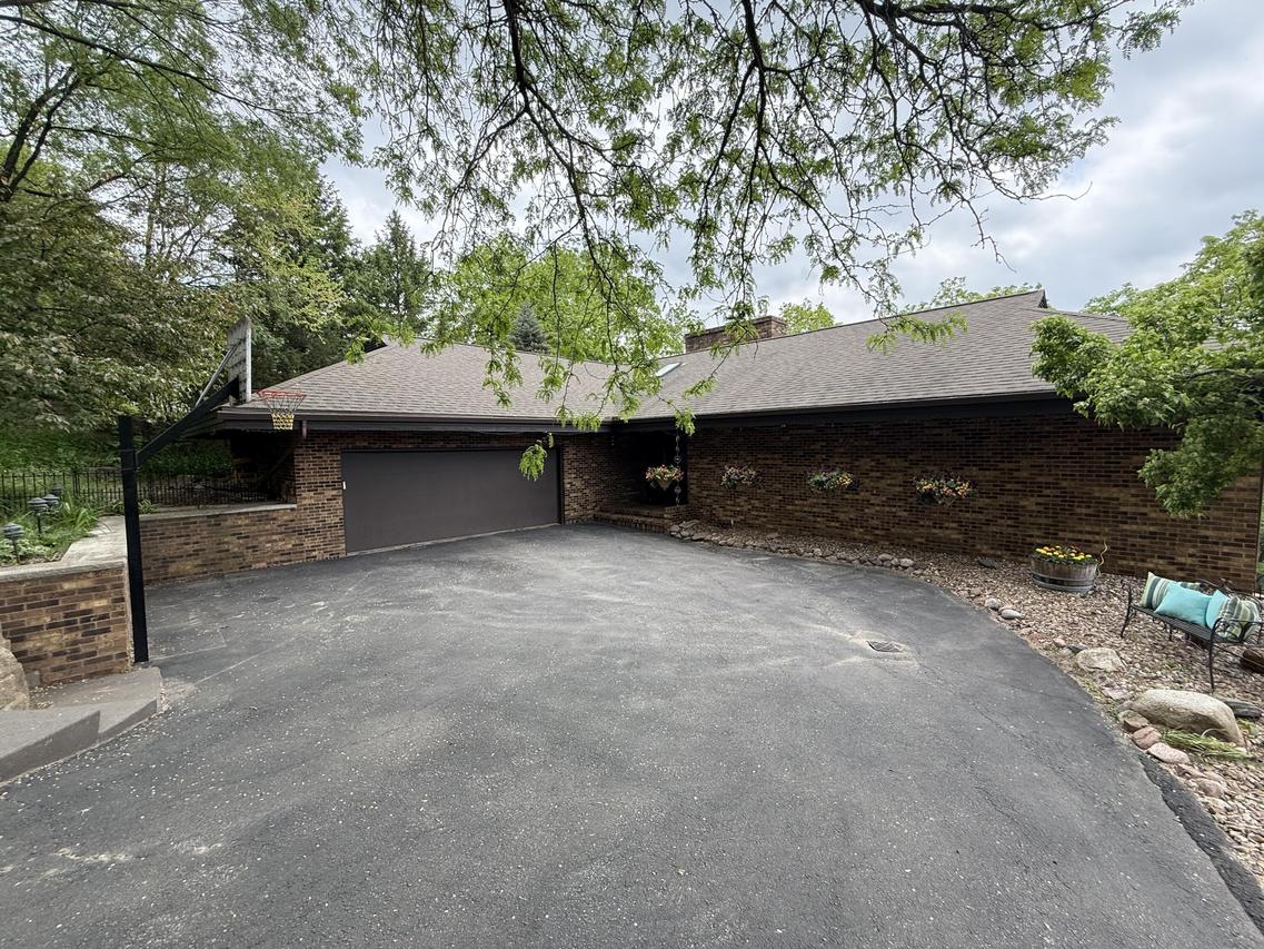 N1961 Hickory Ln, Shelby, WI 54601