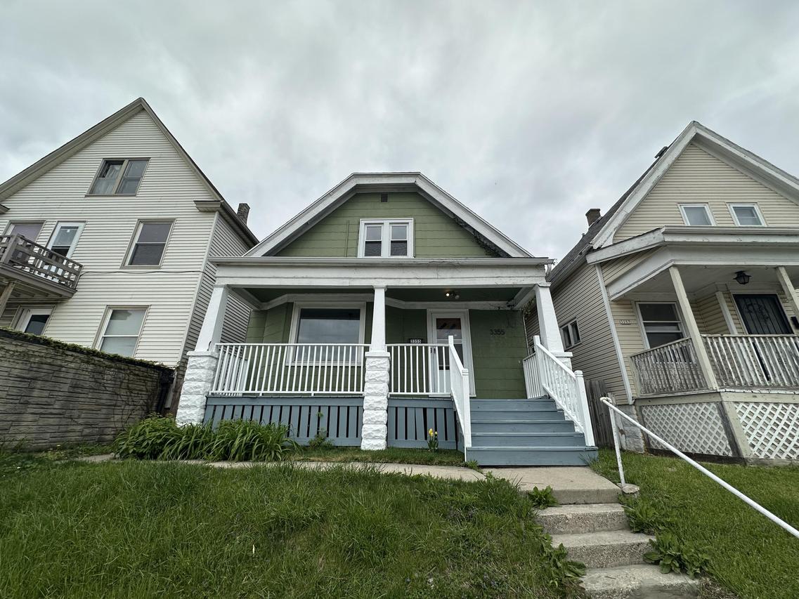 3355 N Holton St #3355A, Milwaukee, WI 53212