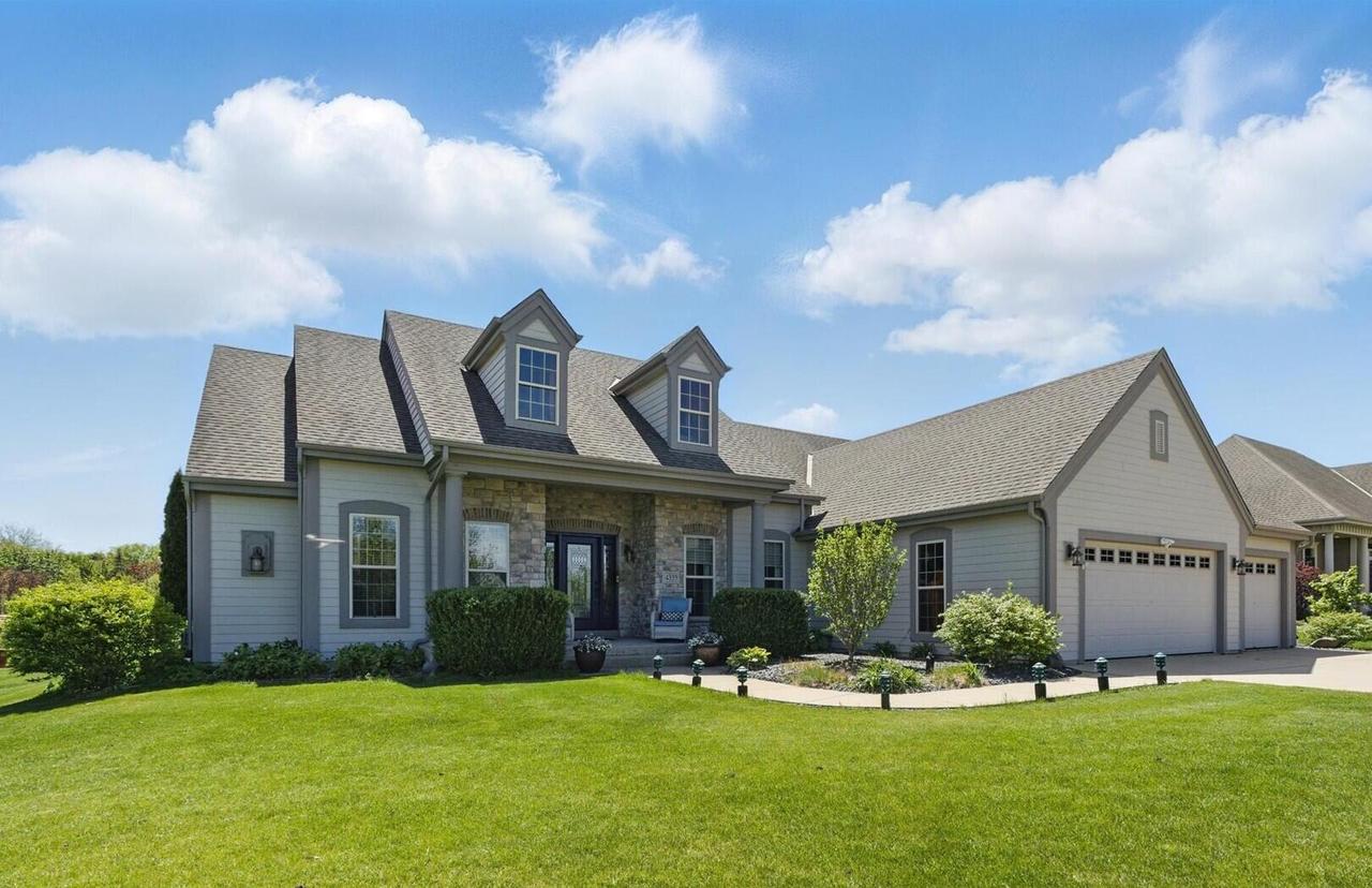 4339 W Forest Hill, Franklin, WI 53132