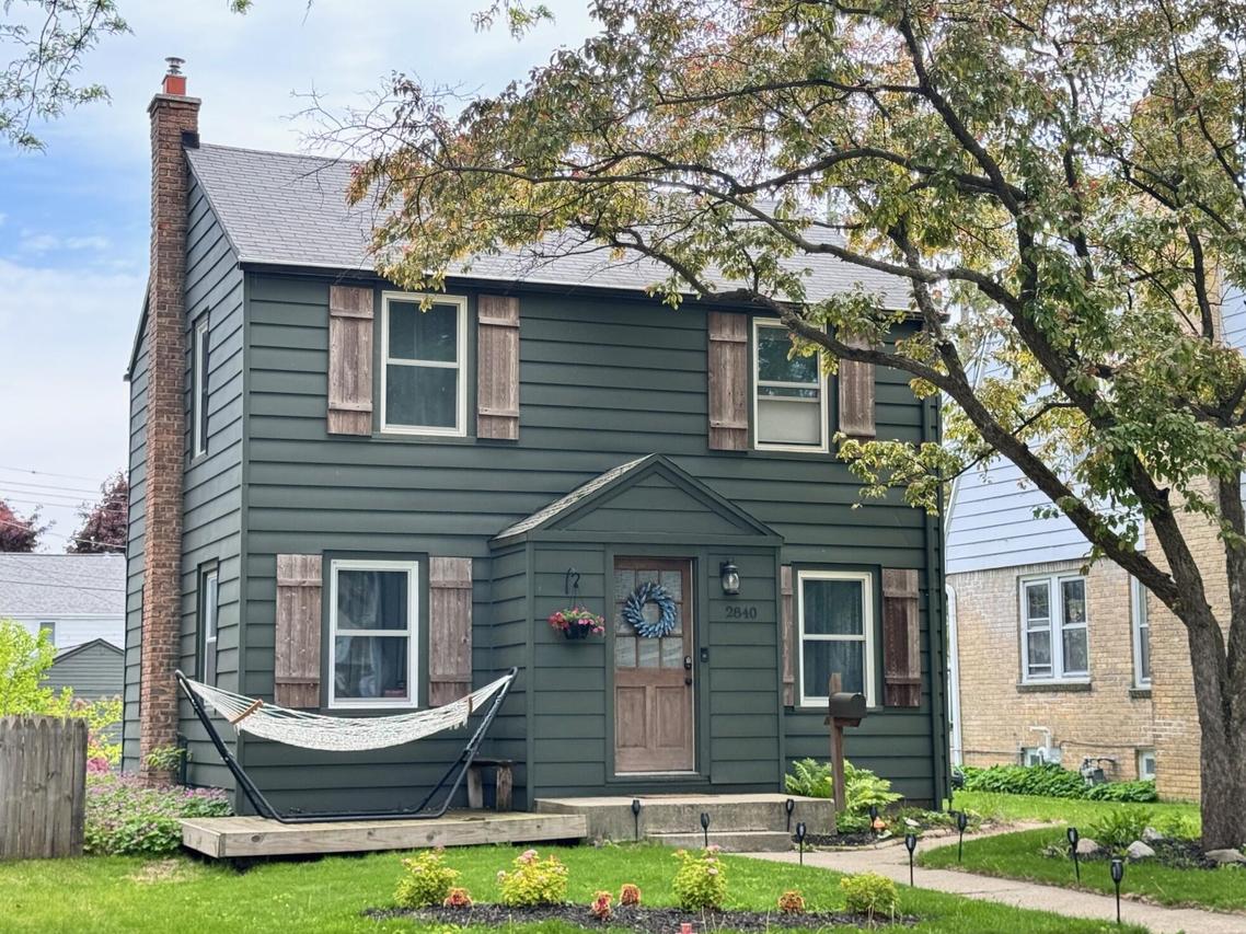 2840 N 79th St, Milwaukee, WI 53222