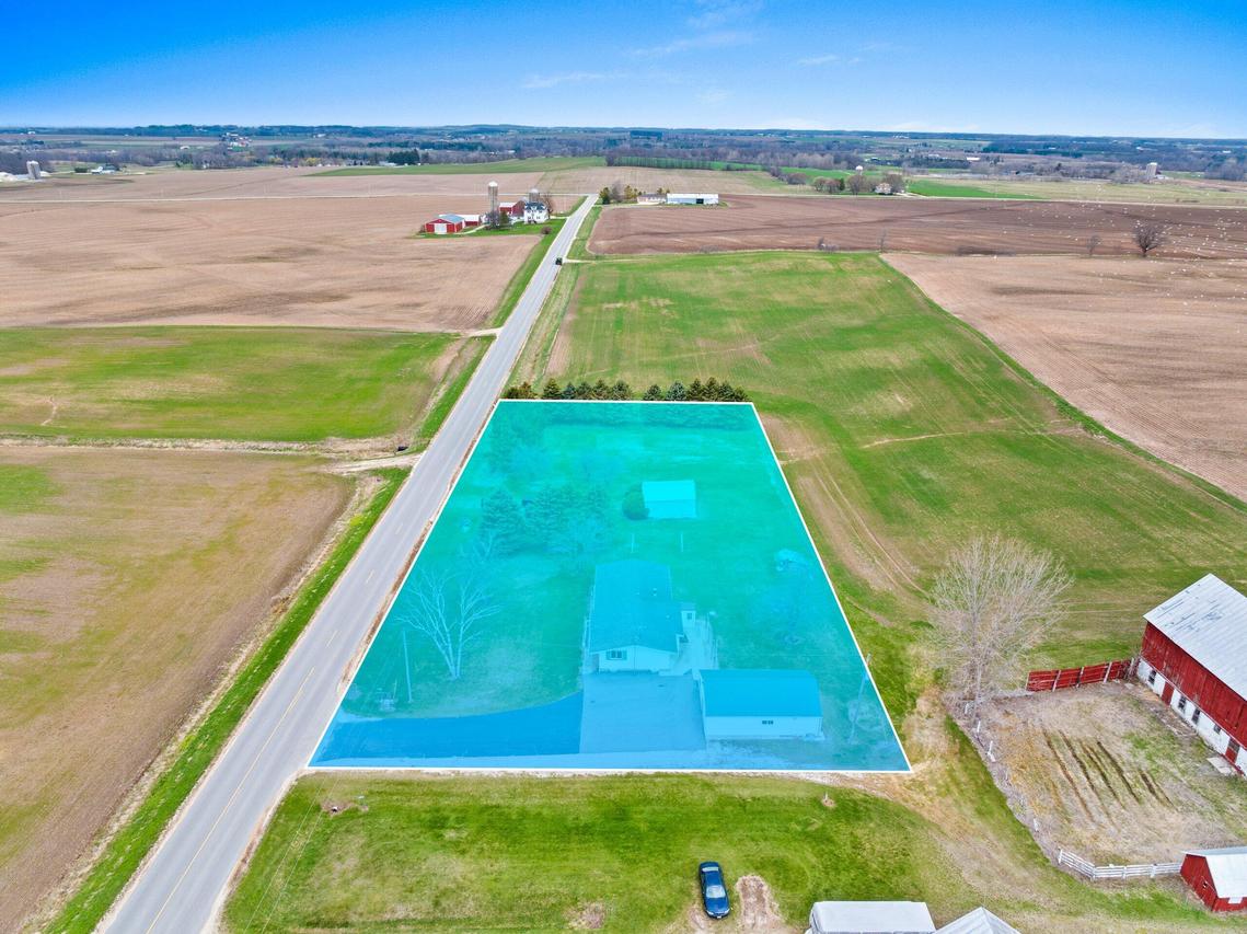 12108 Palm Grove, Franklin, WI 54247
