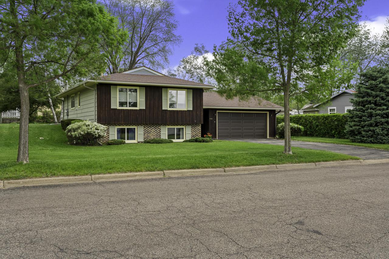 916 St Anne St, Sparta, WI 54656