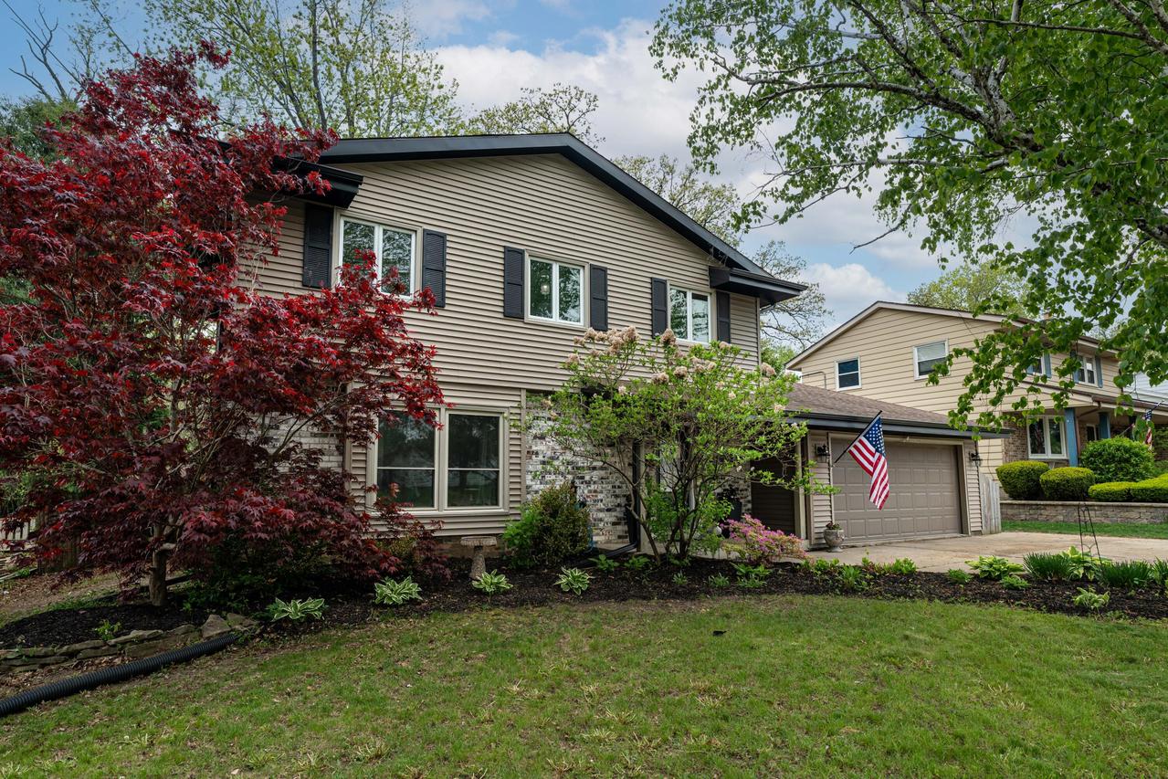 4911 67th St, Kenosha, WI 53142