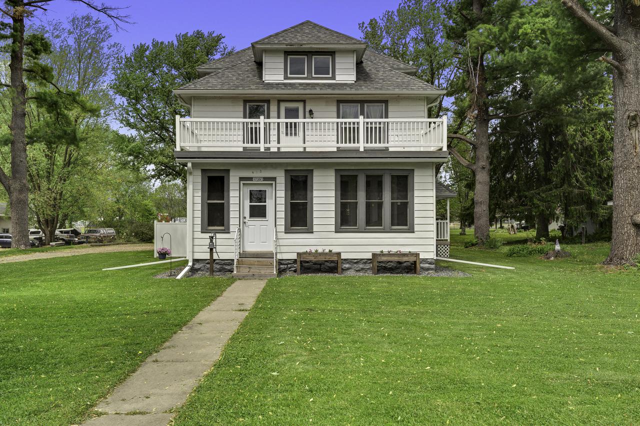 17391 N Main St, Galesville, WI 54630