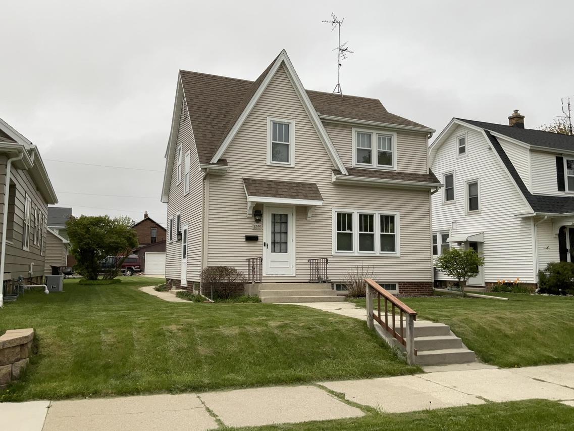2530 N 12th St, Sheboygan, WI 53083