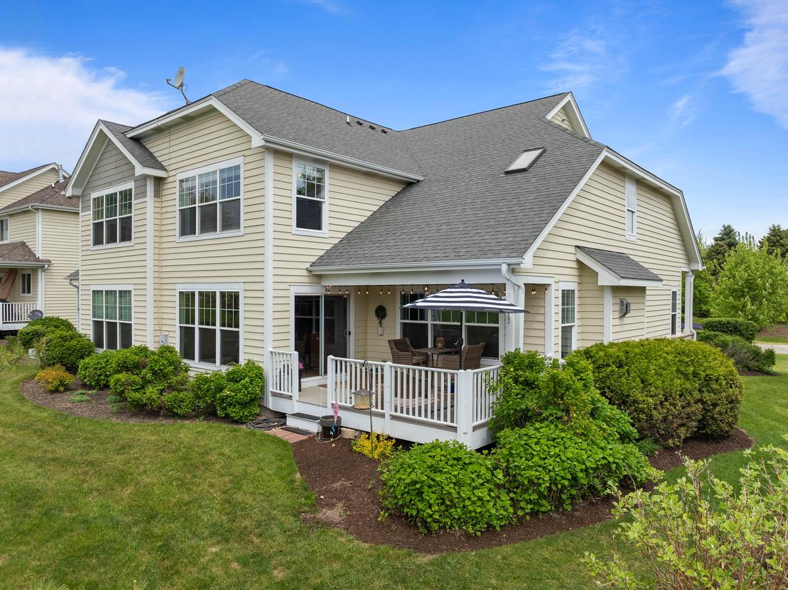 967 Eagleton Dr #46-03, Geneva, WI 53147