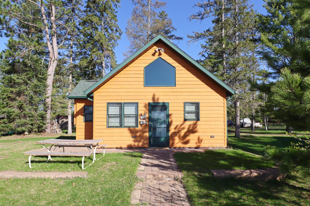 W3789 Villa Bay Dr #7, King, WI 54487