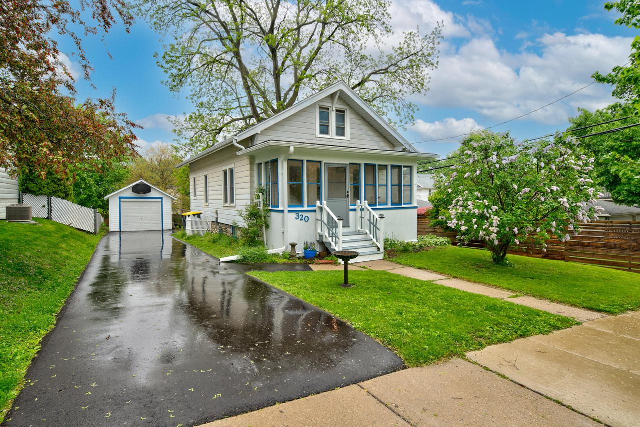 320 Frederick St, Waukesha, WI 53186