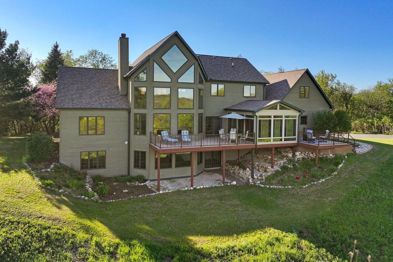 2309 Back Rd, Lyons, WI 53105