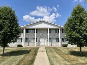 10416 W Whitnall Edge Ct #102, Franklin, WI 53132