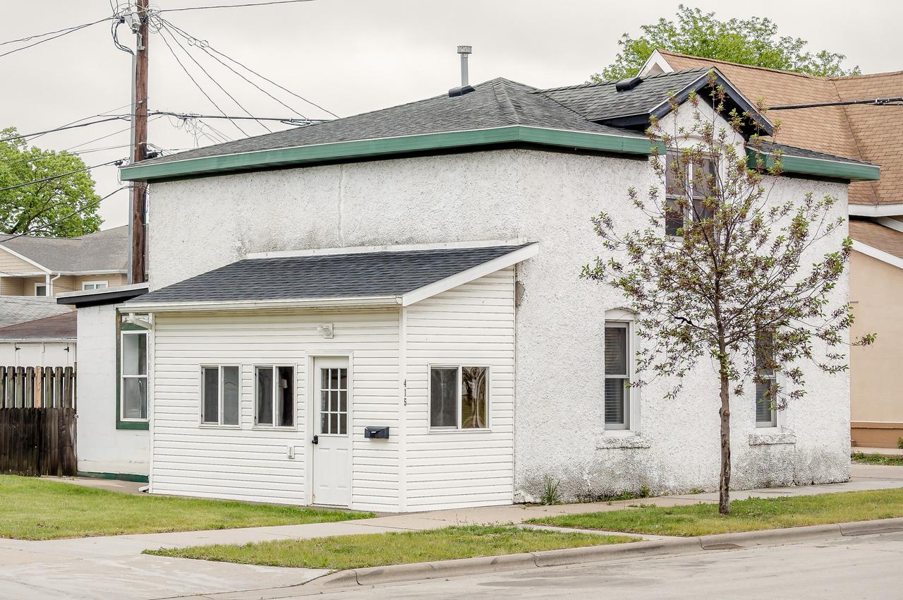 415 Ferry St, La Crosse, WI 54601