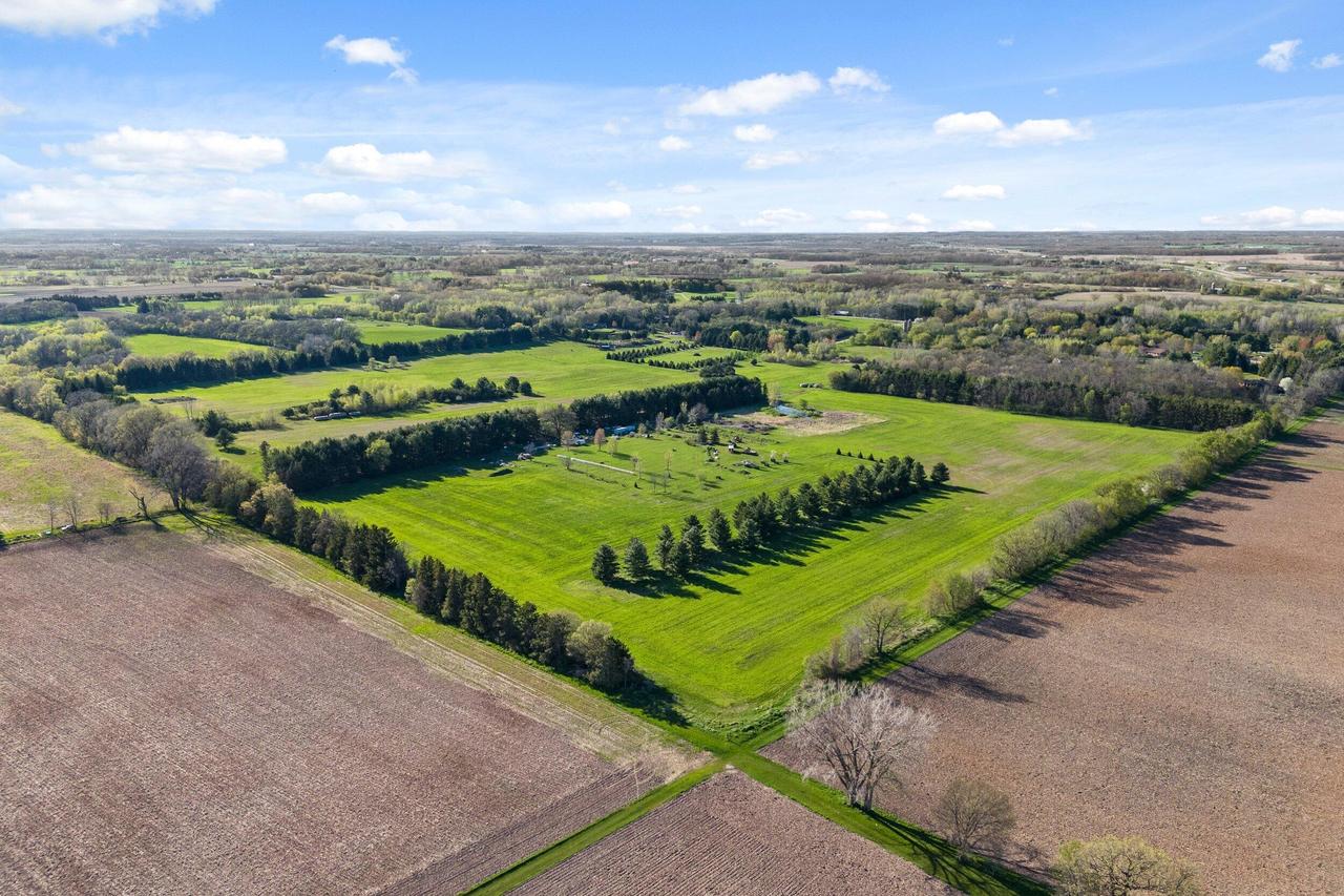 5505 Grandview Rd, Winchester, WI 54947