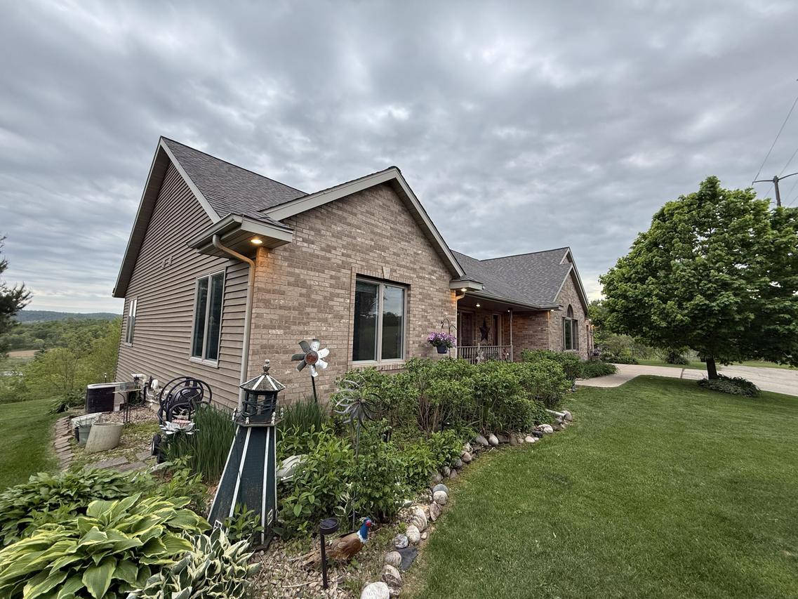 W20841 Brenegan Ln, Gale, WI 54630