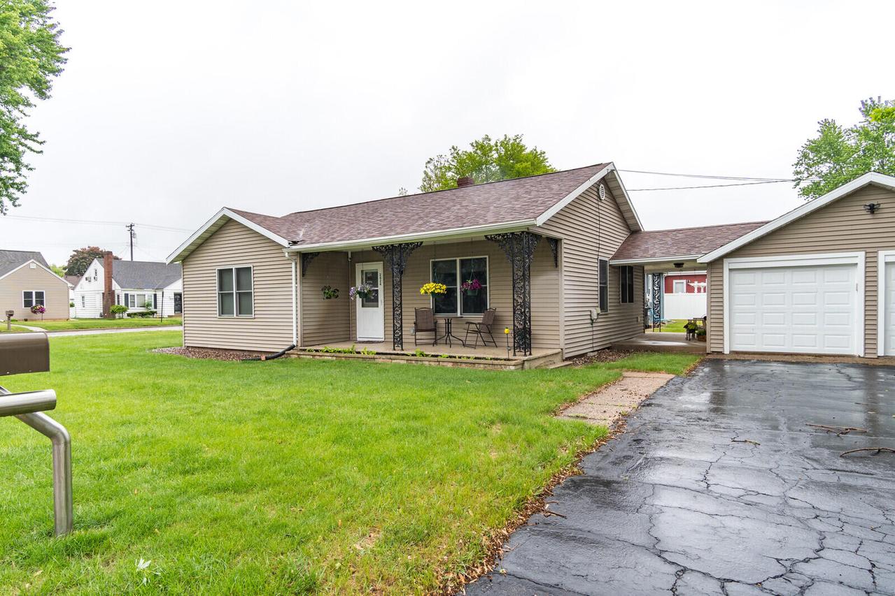 2424 Glendale Ave, La Crosse, WI 54601