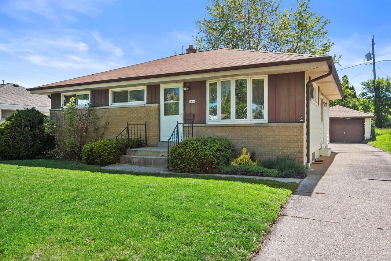 2804 S 64th St, Milwaukee, WI 53219