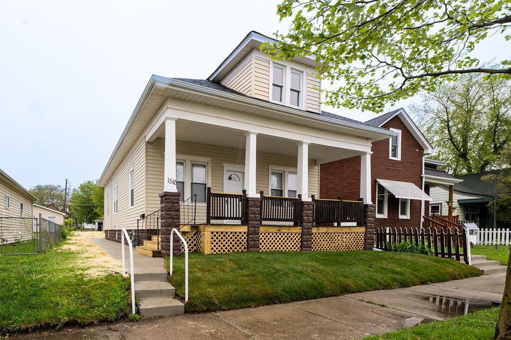 1516 Blake Ave, Racine, WI 53404